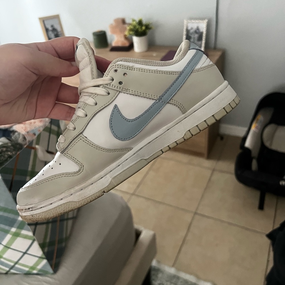 'Light Bone Armory Blue'
 Nike dunks